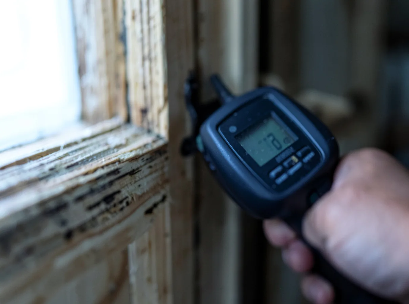Ceiling Water Damage Repair in Aredale, IA